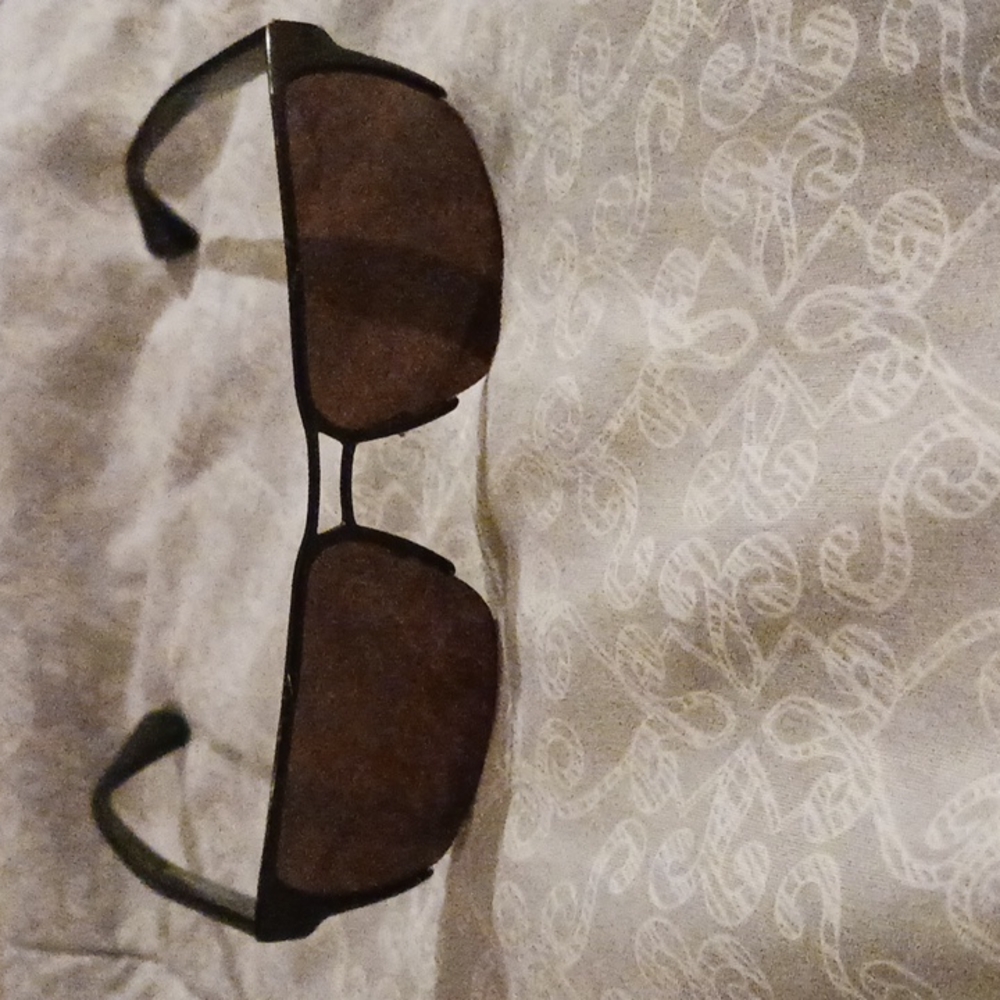 PRADA SUNGLASSES w/CASE